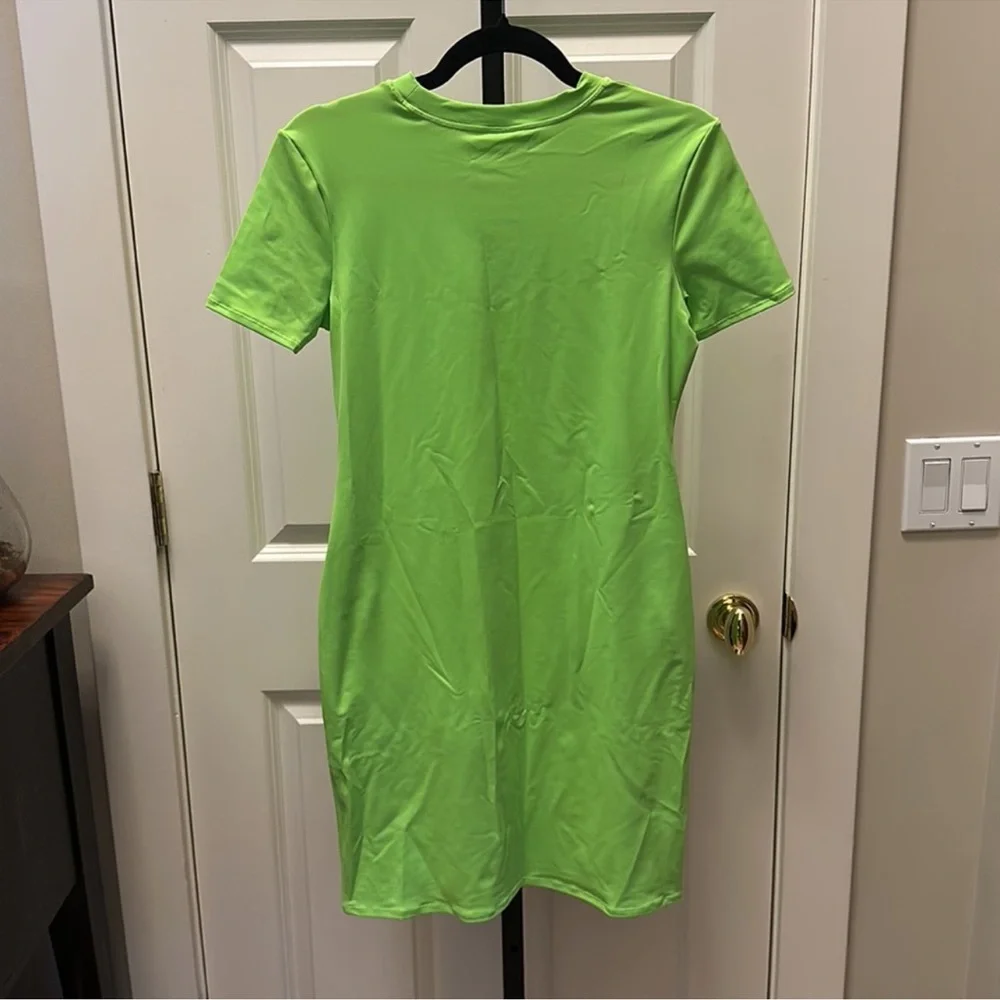 NWT SKIMS Signature Swim T-Shirt Dress Neon Green. Size XL - Picture 5 of 8